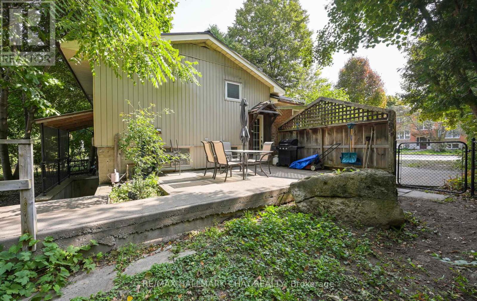 67 Cedar Street, Guelph, Ontario  N1G 1C4 - Photo 28 - X12402466