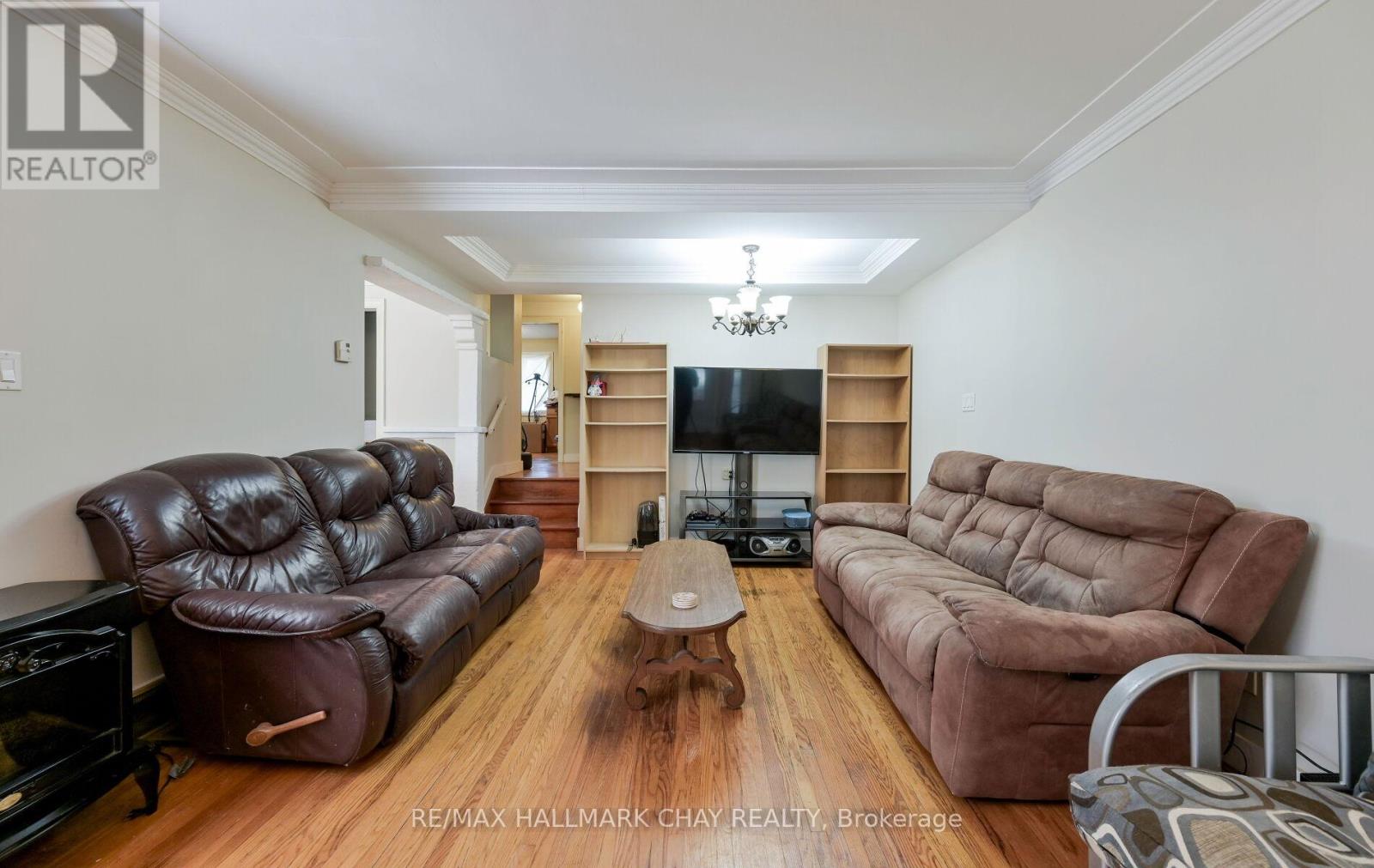 67 Cedar Street, Guelph, Ontario  N1G 1C4 - Photo 8 - X12402466