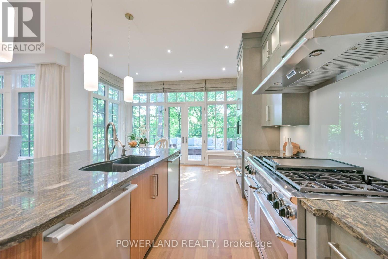 94 Inglewood Drive, Toronto, Ontario  M4T 1H5 - Photo 20 - C12364311