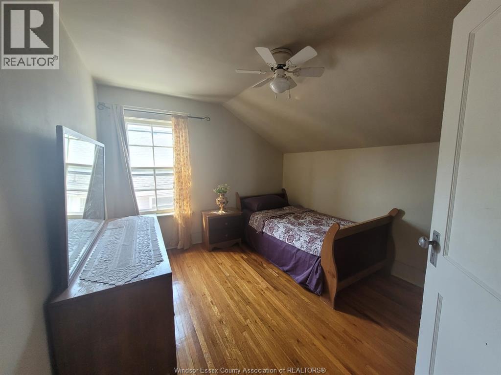 156 Giles Boulevard, Windsor, Ontario  N9A 4B9 - Photo 18 - 25023292