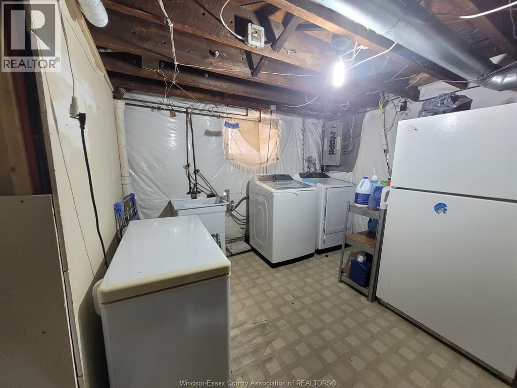 156 Giles Boulevard, Windsor, Ontario  N9A 4B9 - Photo 25 - 25023292