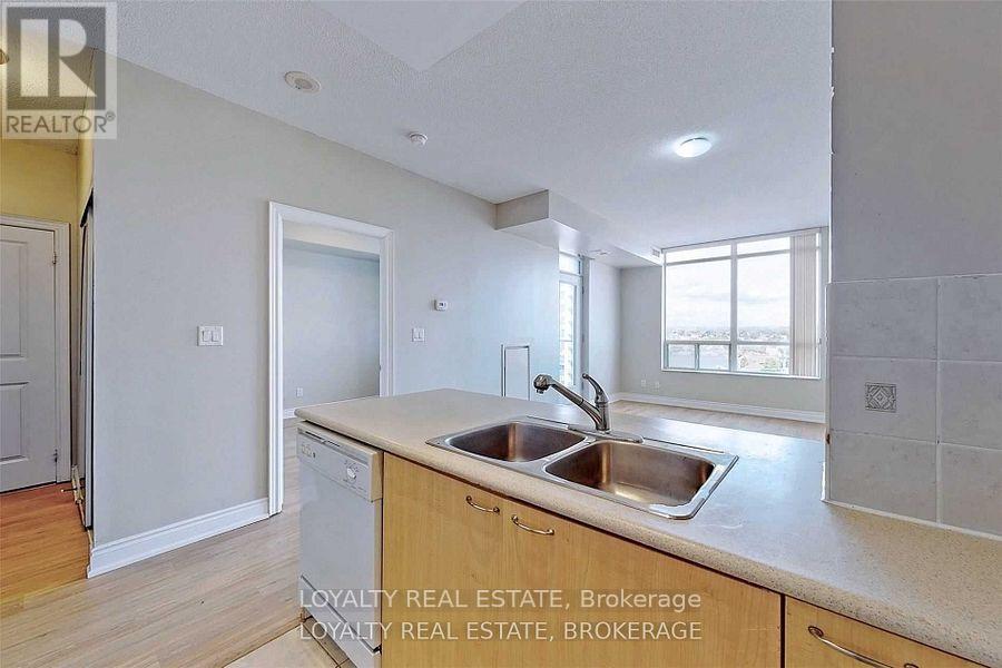 1115 - 88 Times Avenue, Markham, Ontario  L3T 7Z4 - Photo 5 - N12402478