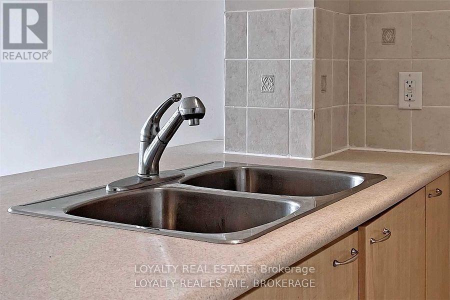 1115 - 88 Times Avenue, Markham, Ontario  L3T 7Z4 - Photo 7 - N12402478