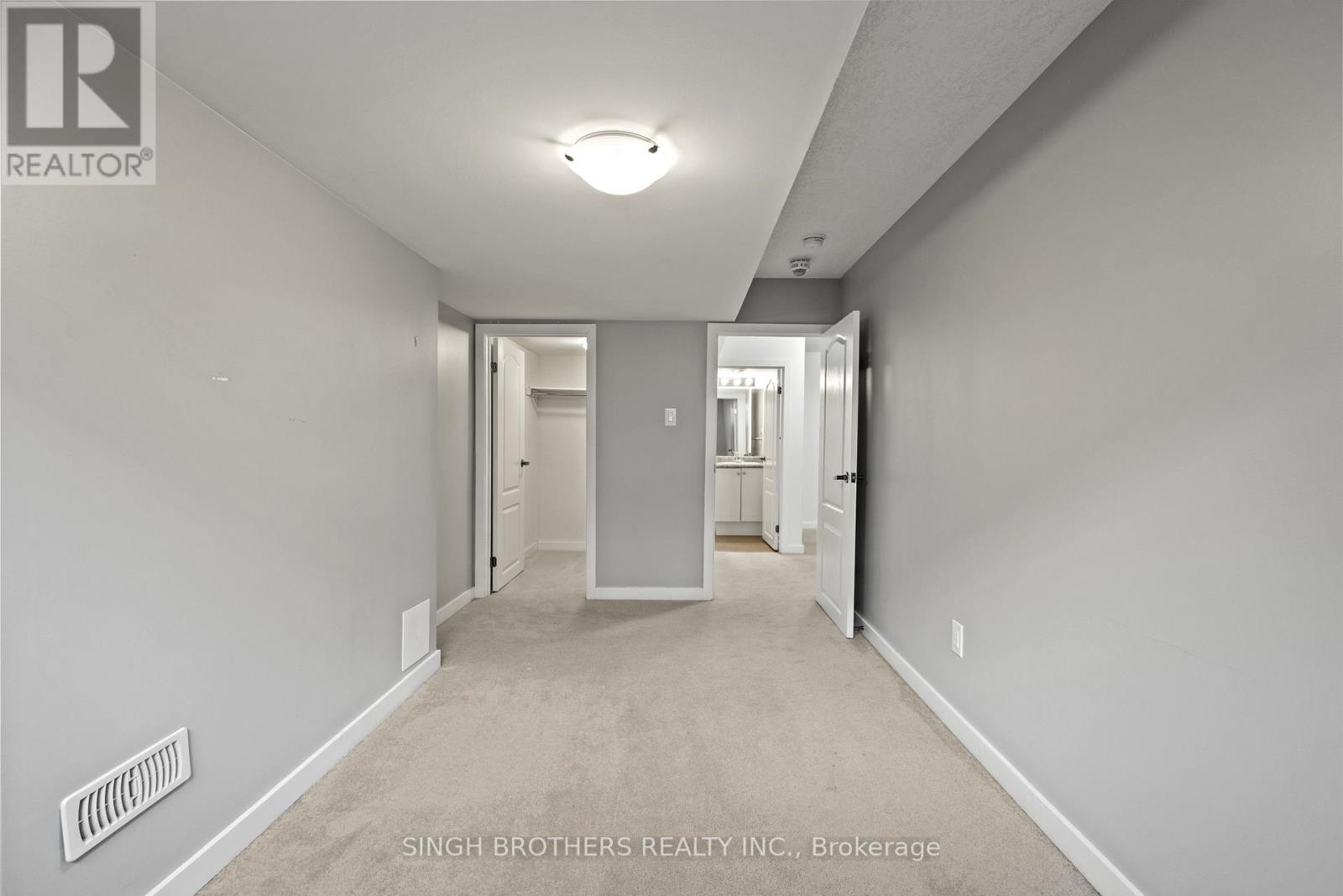 21 Hoover Road, Brampton, Ontario  L7A 4L2 - Photo 32 - W12382797