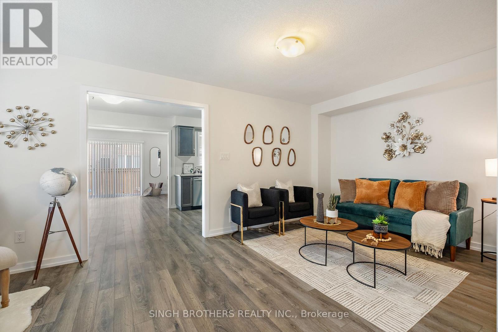 21 Hoover Road, Brampton, Ontario  L7A 4L2 - Photo 7 - W12382797