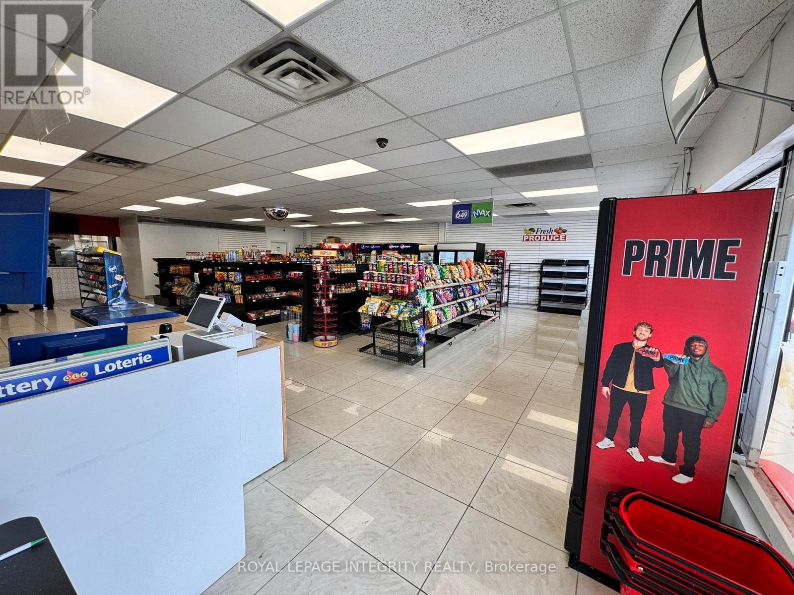 876 Montreal Road, Ottawa, Ontario  K1K 4L3 - Photo 9 - X12402487