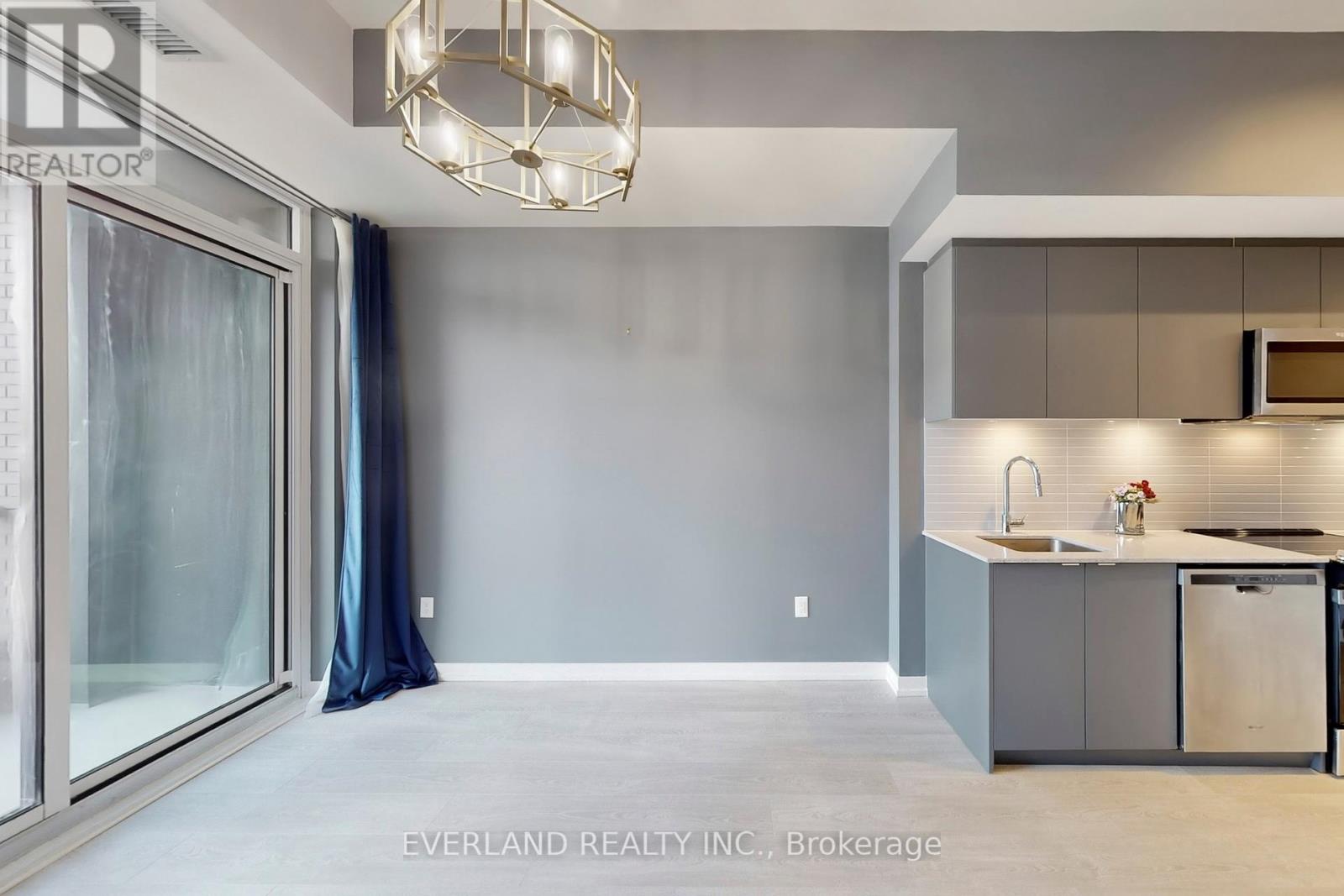 709e - 8868 Yonge St Street, Richmond Hill (South Richvale), Ontario  L4C 1Z8 - Photo 6 - N12402490