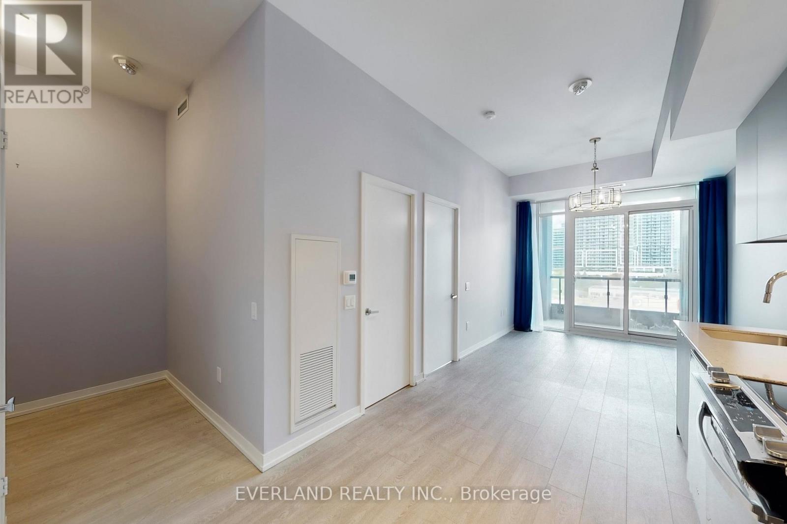 709e - 8868 Yonge St Street, Richmond Hill (South Richvale), Ontario  L4C 1Z8 - Photo 7 - N12402490