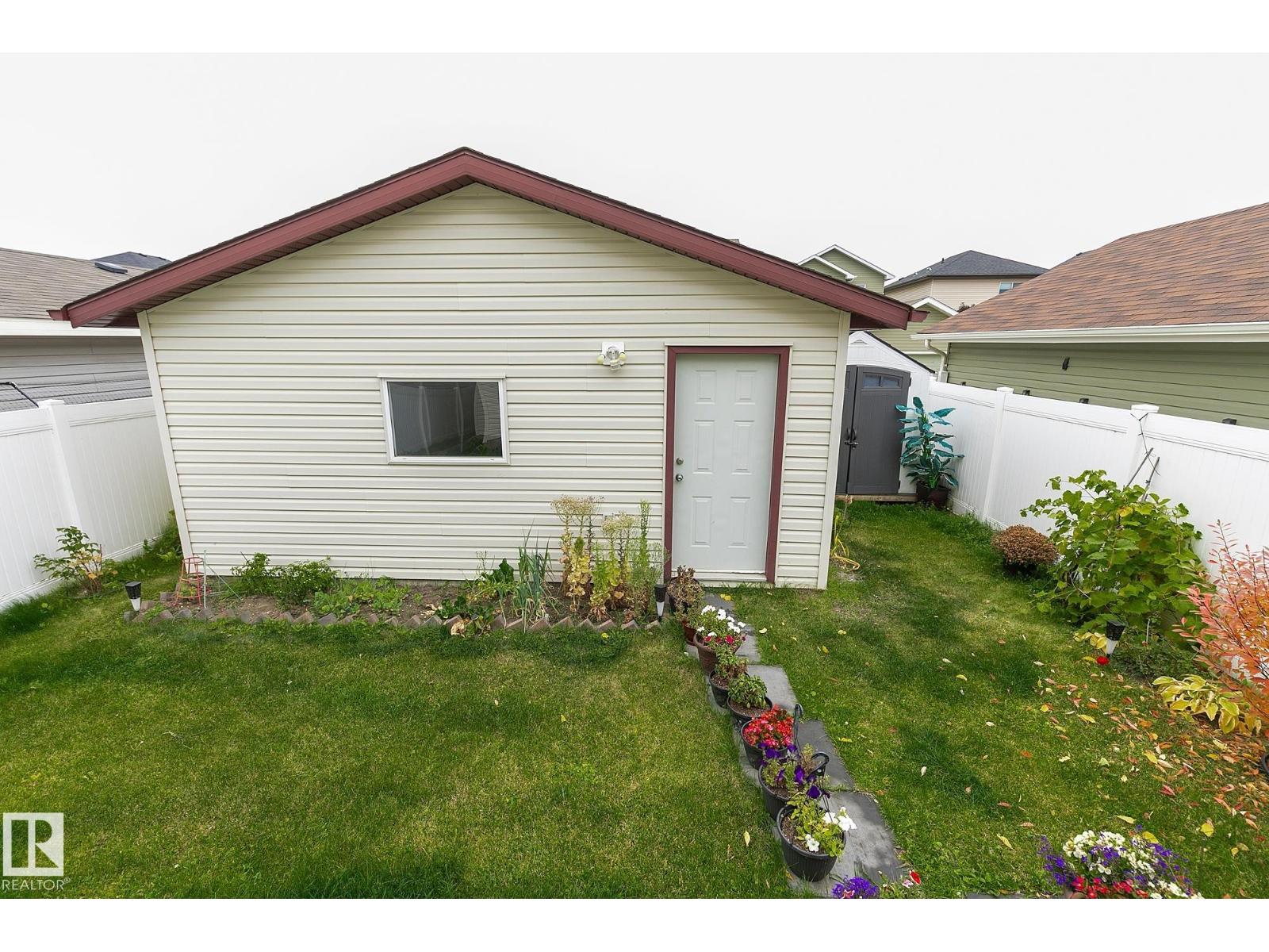 8740 180 Av Nw, Edmonton, Alberta  T5Z 0E3 - Photo 5 - E4457730