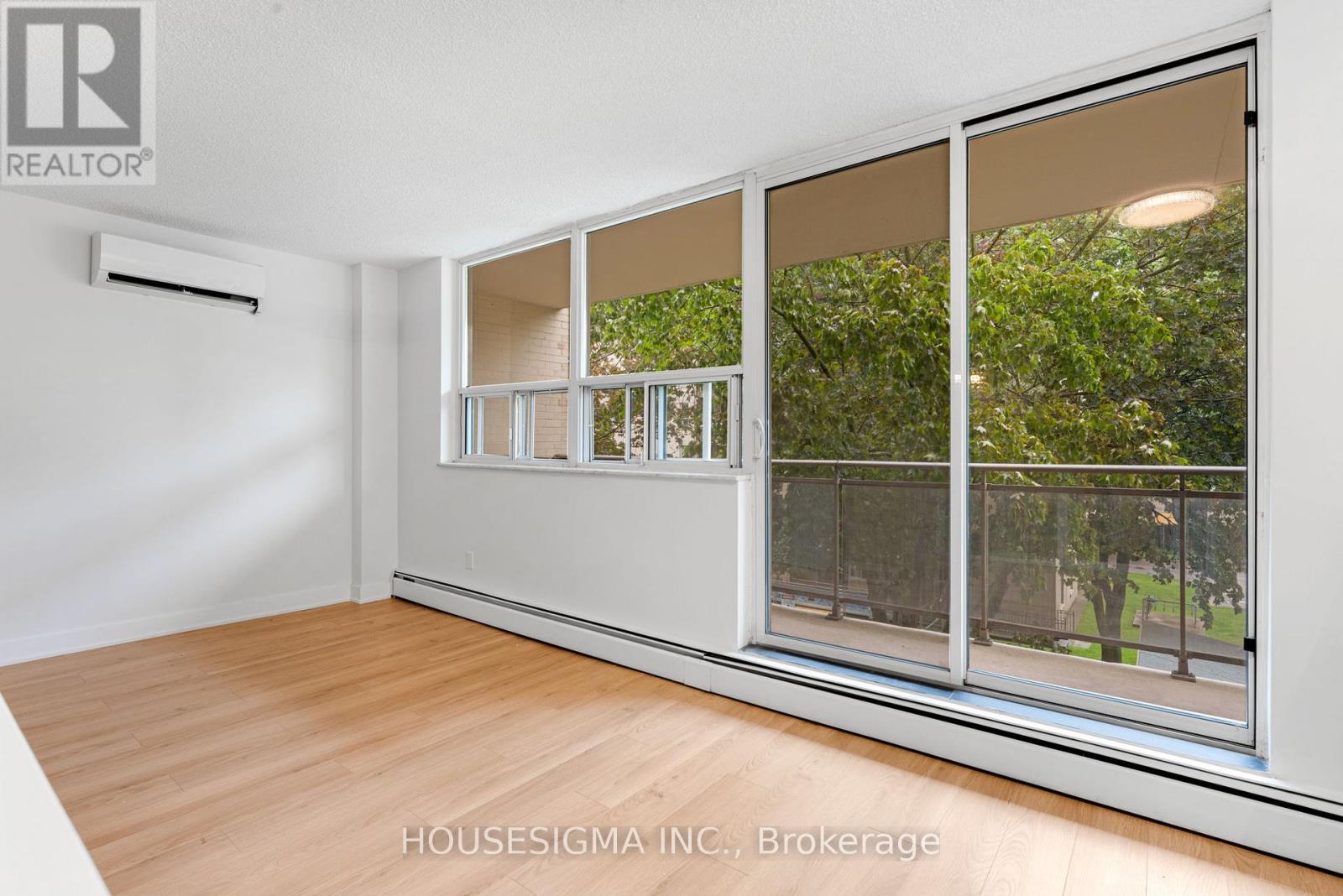 305 - 6400 Huggins Street, Niagara Falls, Ontario  L2J 3G5 - Photo 12 - X12402484