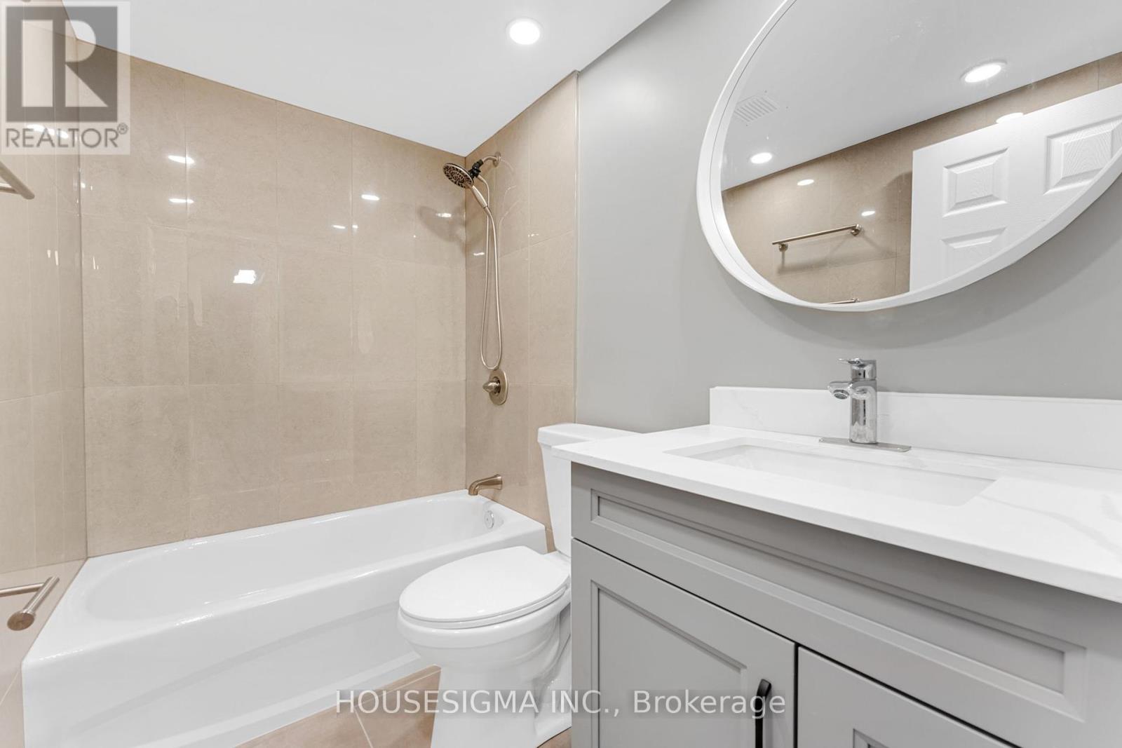305 - 6400 Huggins Street, Niagara Falls, Ontario  L2J 3G5 - Photo 13 - X12402484