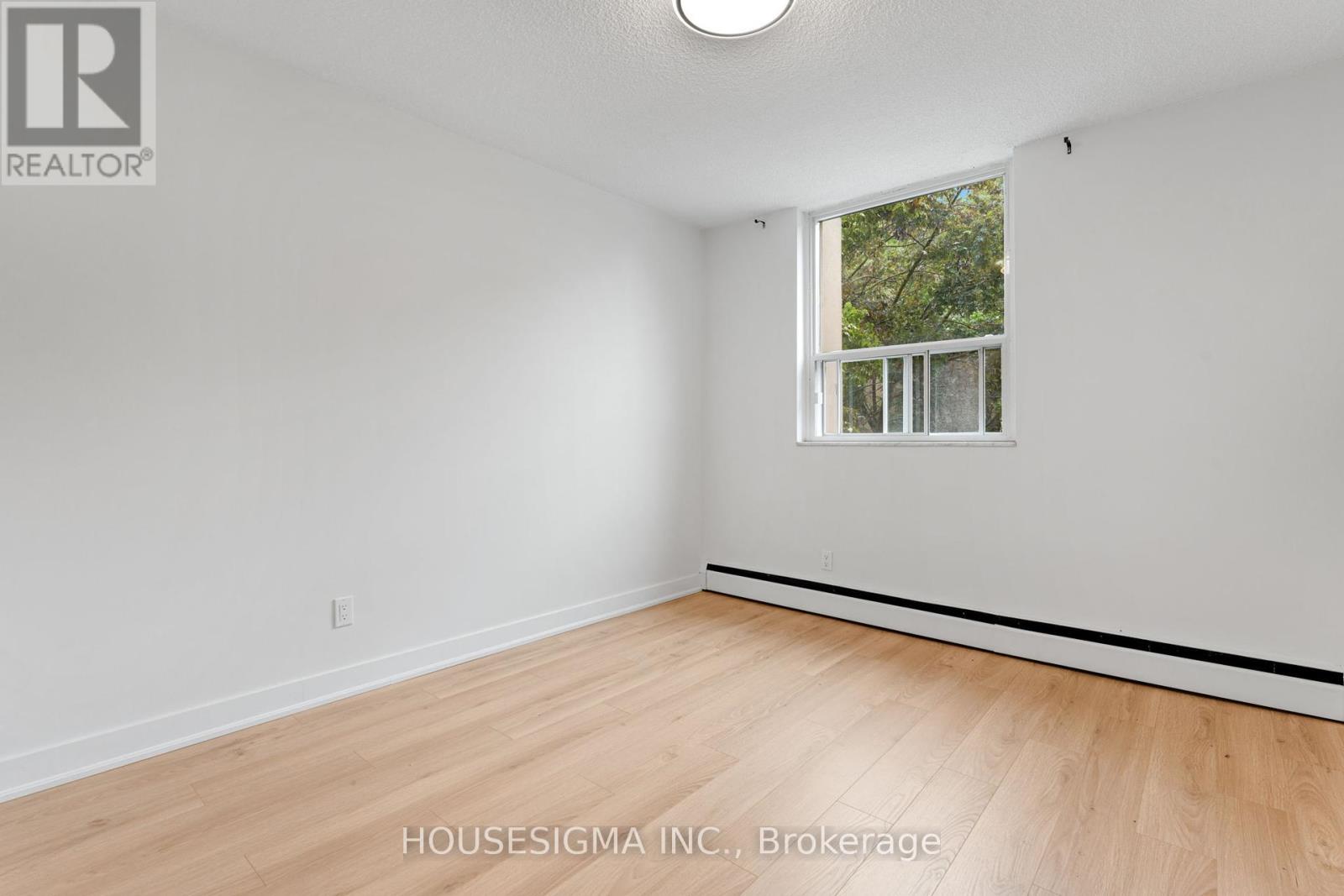 305 - 6400 Huggins Street, Niagara Falls, Ontario  L2J 3G5 - Photo 15 - X12402484