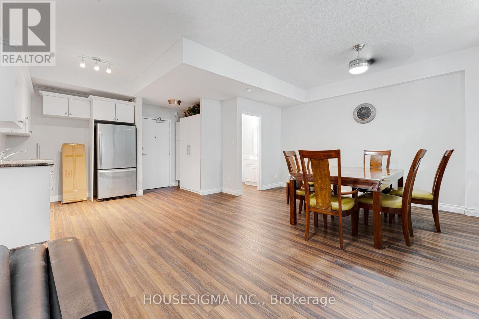 305 - 6400 Huggins Street, Niagara Falls, Ontario  L2J 3G5 - Photo 27 - X12402484