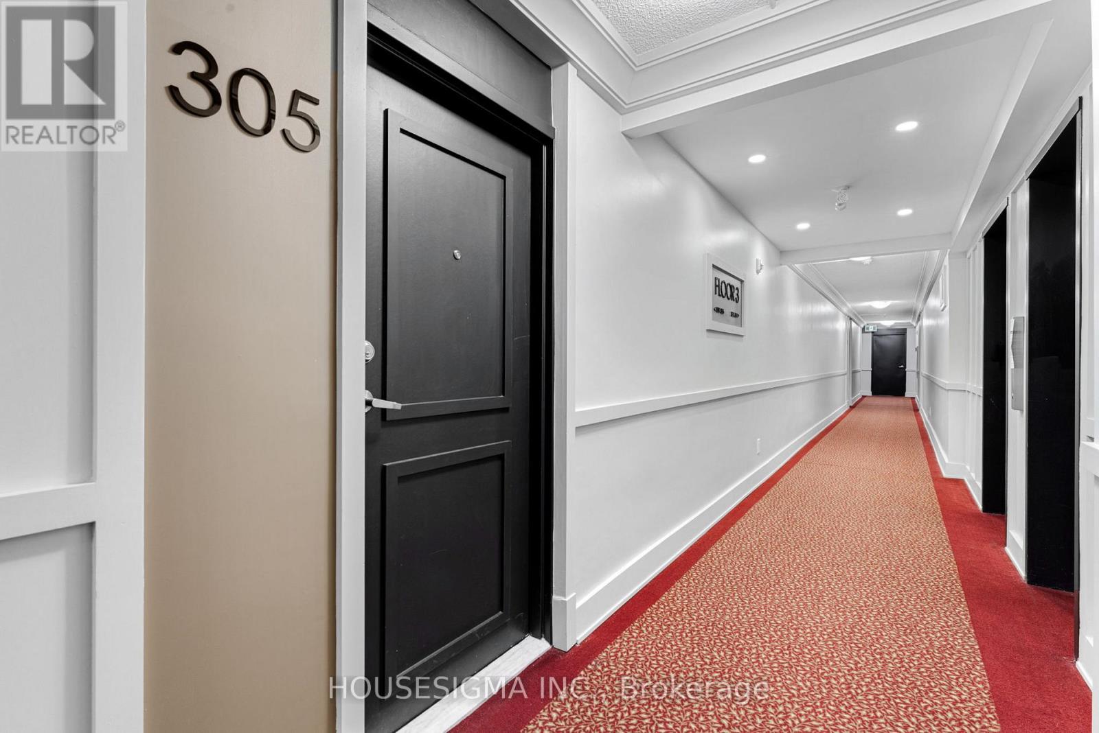 305 - 6400 Huggins Street, Niagara Falls, Ontario  L2J 3G5 - Photo 5 - X12402484