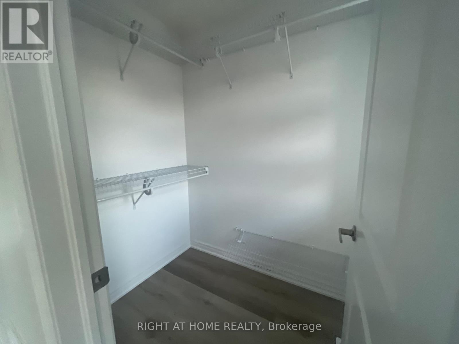 31 - 448 Blackburn Drive, Brantford, Ontario  N3T 0X2 - Photo 13 - X12402488