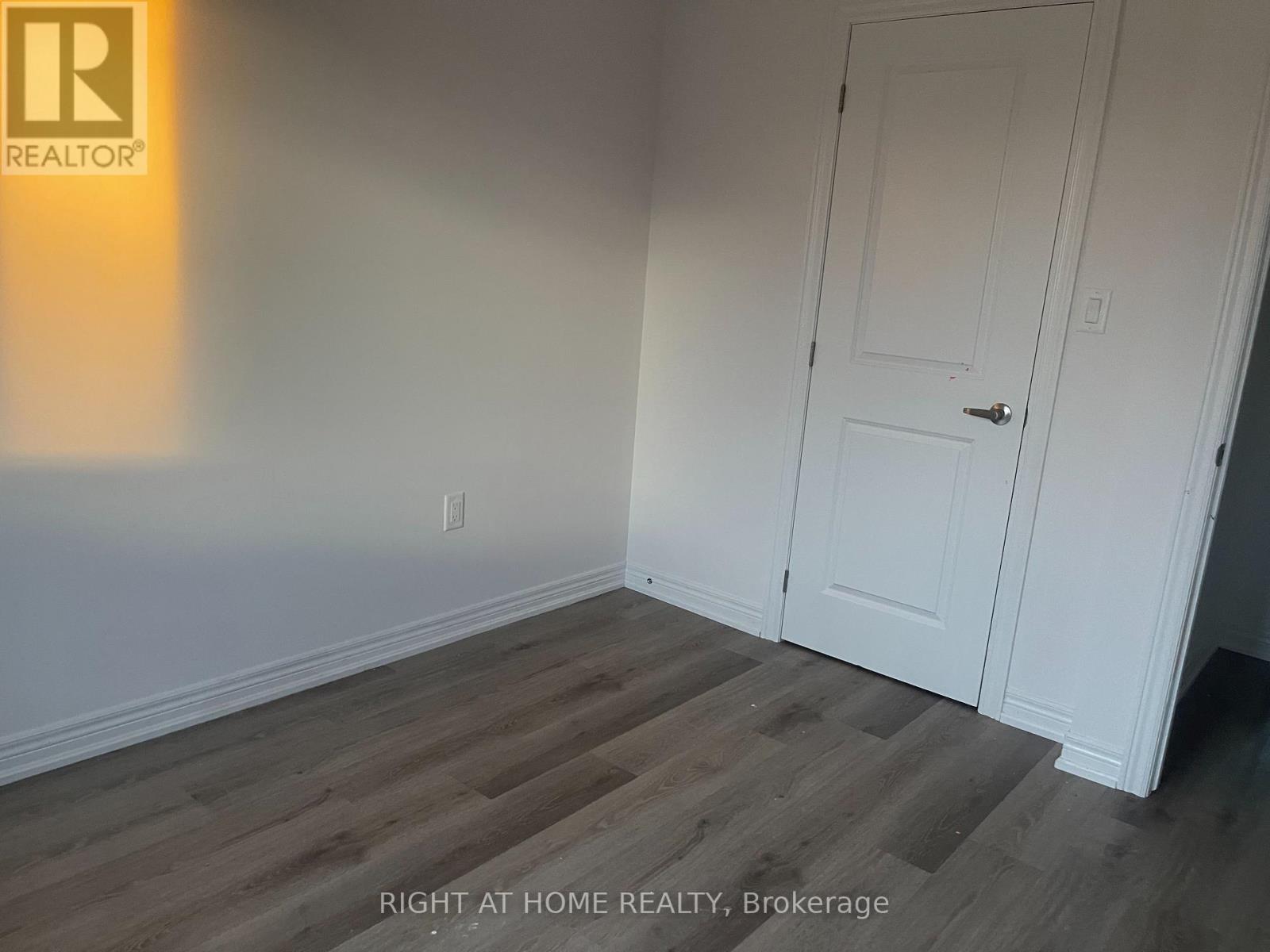 31 - 448 Blackburn Drive, Brantford, Ontario  N3T 0X2 - Photo 19 - X12402488