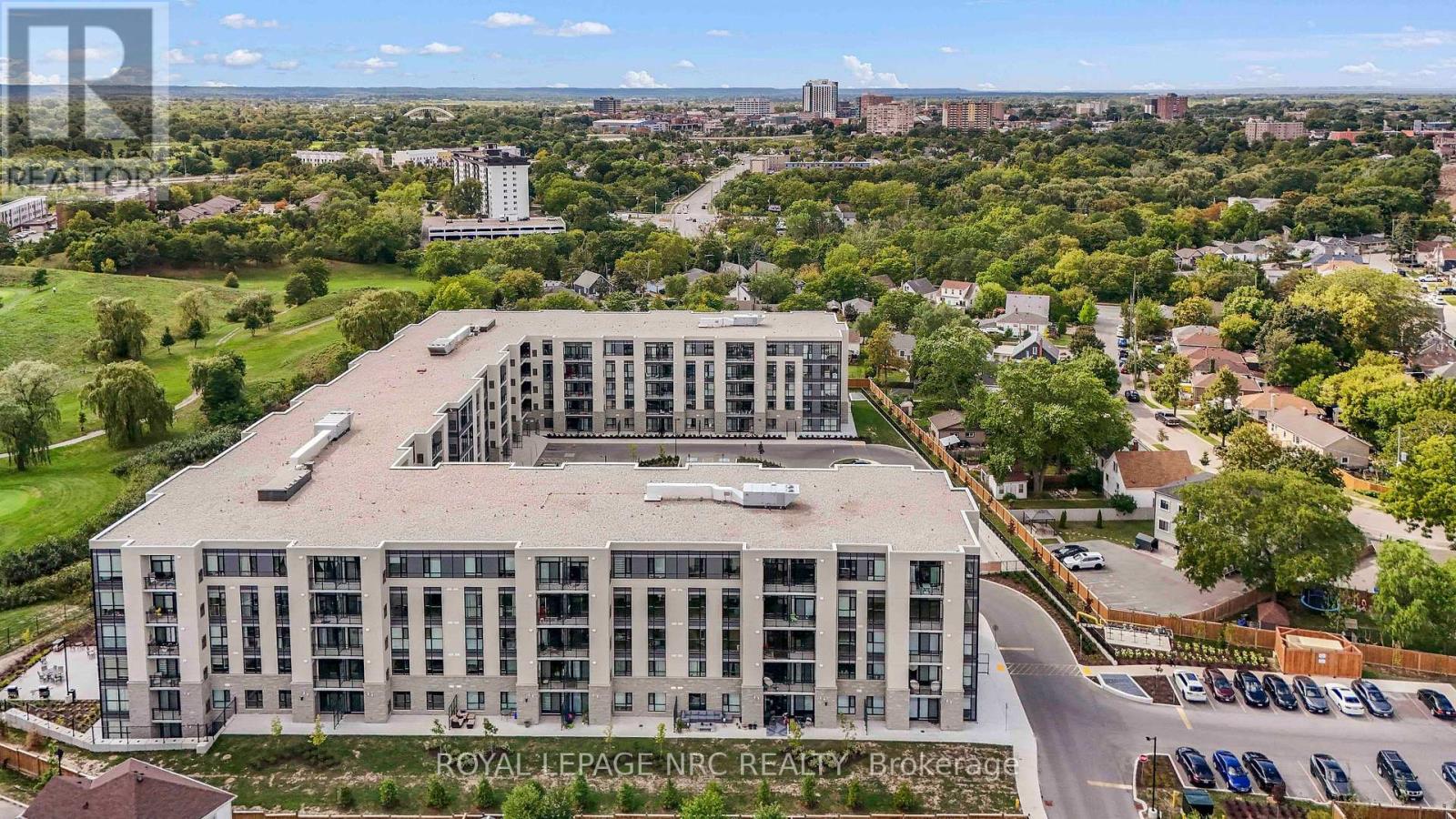 Lp-45 - 50 Herrick Avenue, St. Catharines, Ontario  L2P 0G3 - Photo 5 - X12402499
