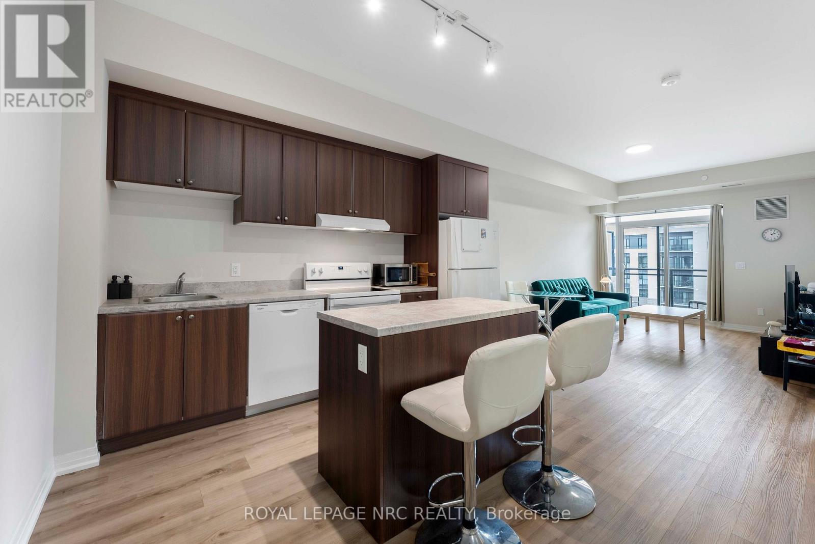Lp-45 - 50 Herrick Avenue, St. Catharines, Ontario  L2P 0G3 - Photo 8 - X12402499