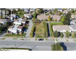 976 Dunford Ave Langford Proper