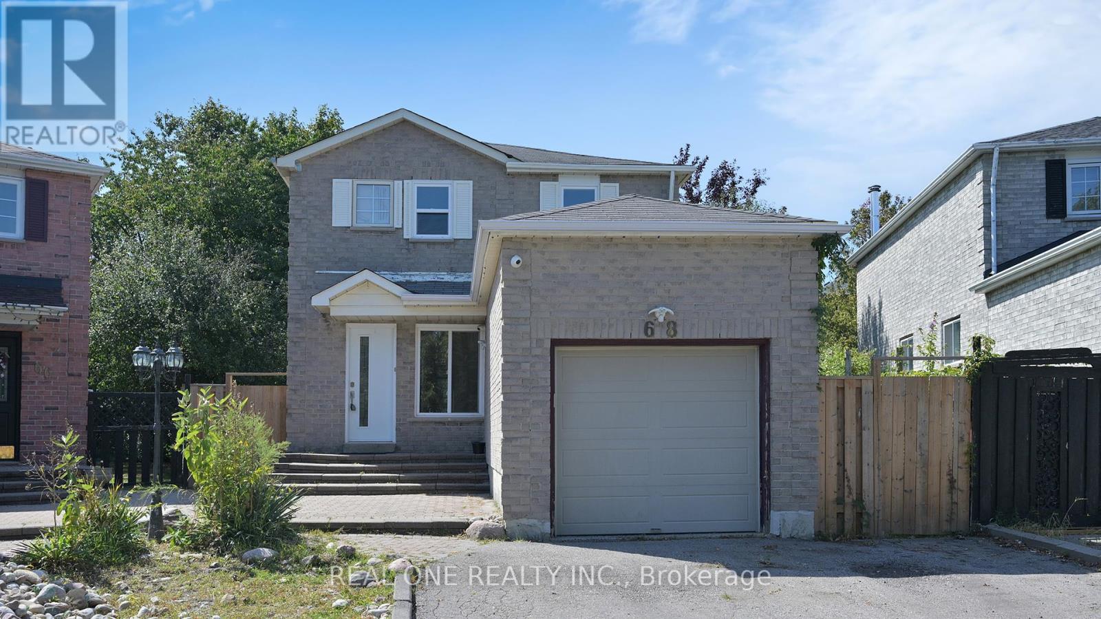 68 Large Crescent, Ajax, Ontario  L1T 2T1 - Photo 2 - E12402505
