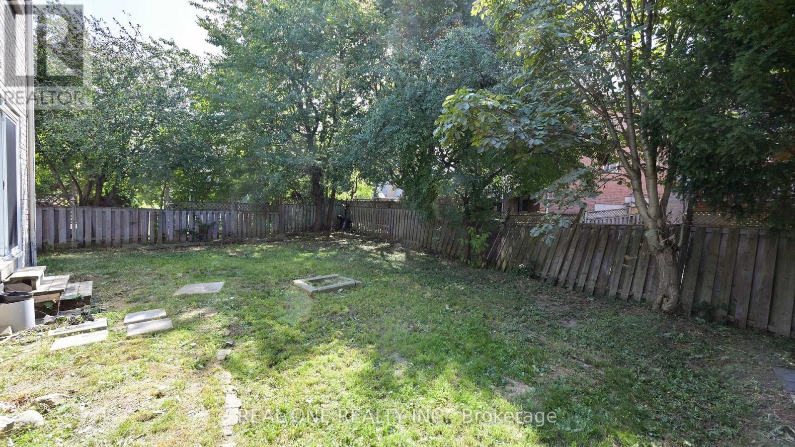 68 Large Crescent, Ajax, Ontario  L1T 2T1 - Photo 46 - E12402505