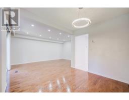 319 Hillside Drive, Mississauga (Streetsville), Ca