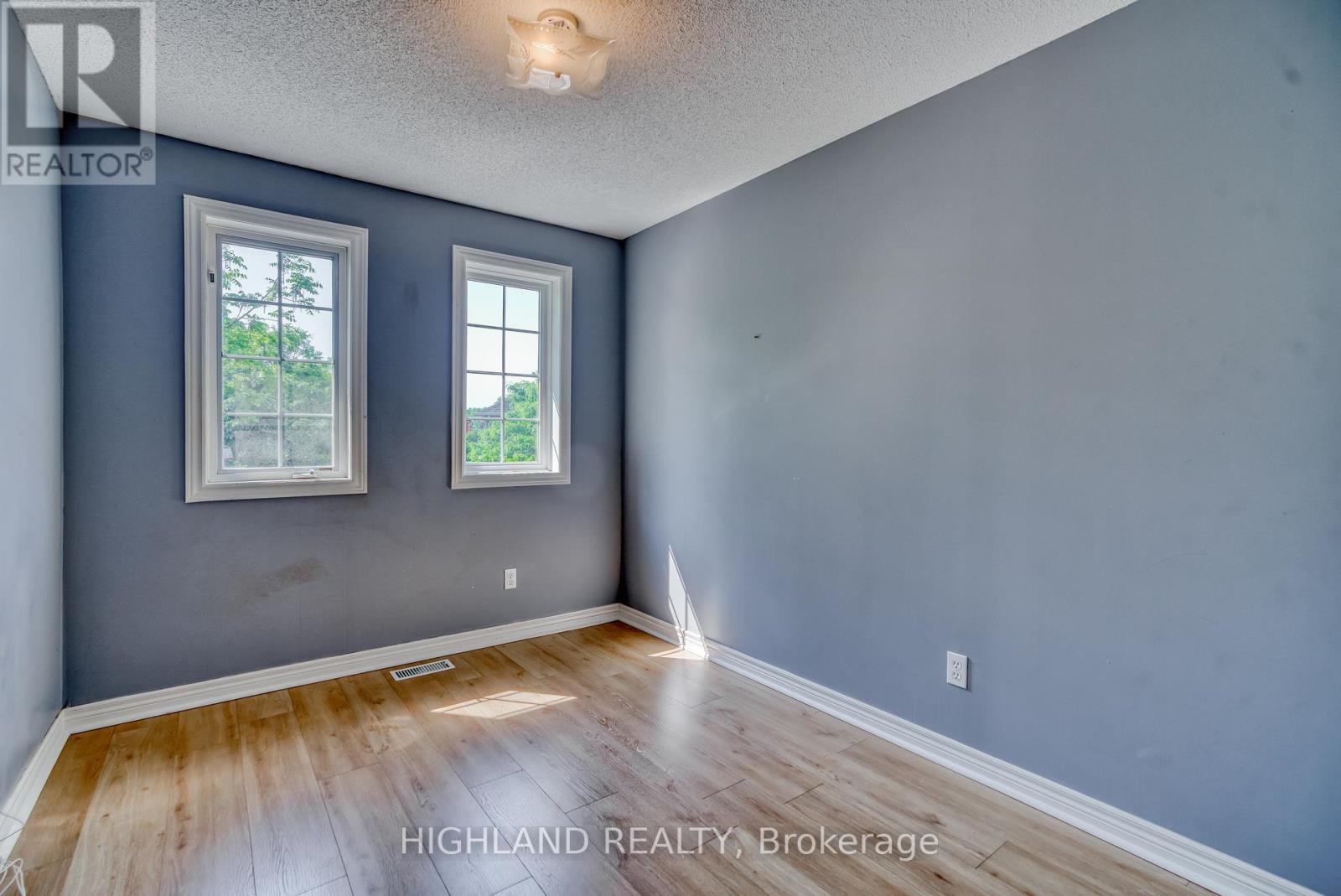 11 - 1750 Creek Way, Burlington, Ontario  L7L 6R2 - Photo 16 - W12402504