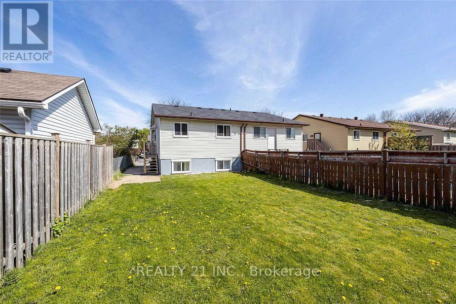 231 Medina Court, Oshawa, Ontario  L1J 7E1 - Photo 14 - E12386758