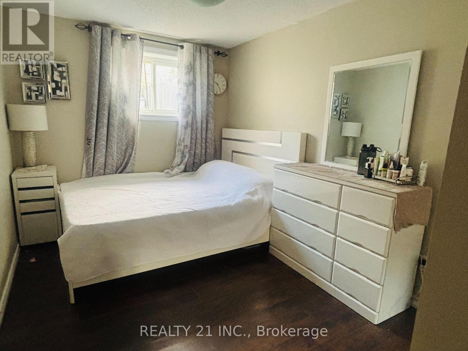 231 Medina Court, Oshawa, Ontario  L1J 7E1 - Photo 15 - E12386758