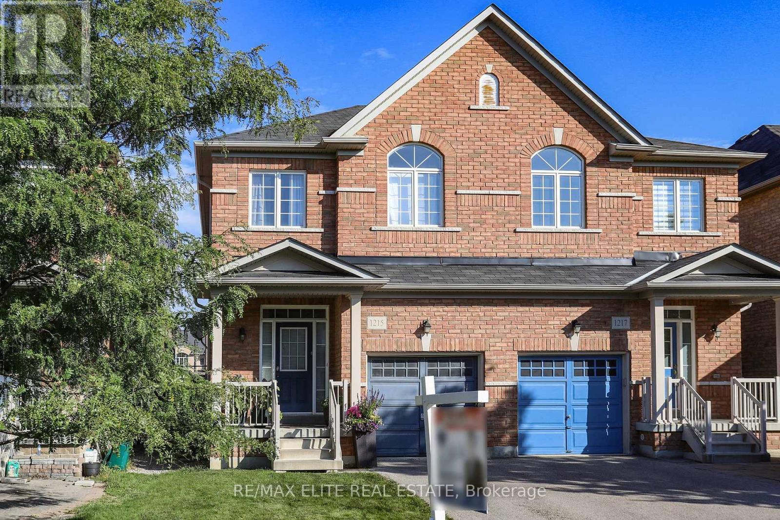1215 MCCRON CRESCENT, Newmarket, Ontario