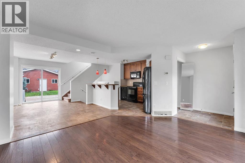 60 New Brighton Common Se, Calgary, Alberta  T2Z 0T9 - Photo 4 - A2248925