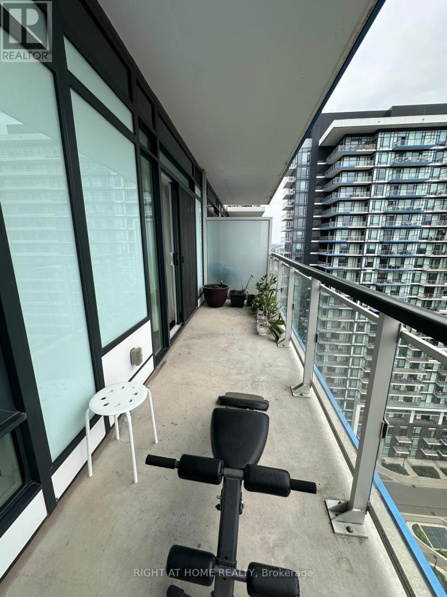 1803 - 2560 Eglinton Avenue W, Mississauga, Ontario  L5M 0Y3 - Photo 10 - W12402510