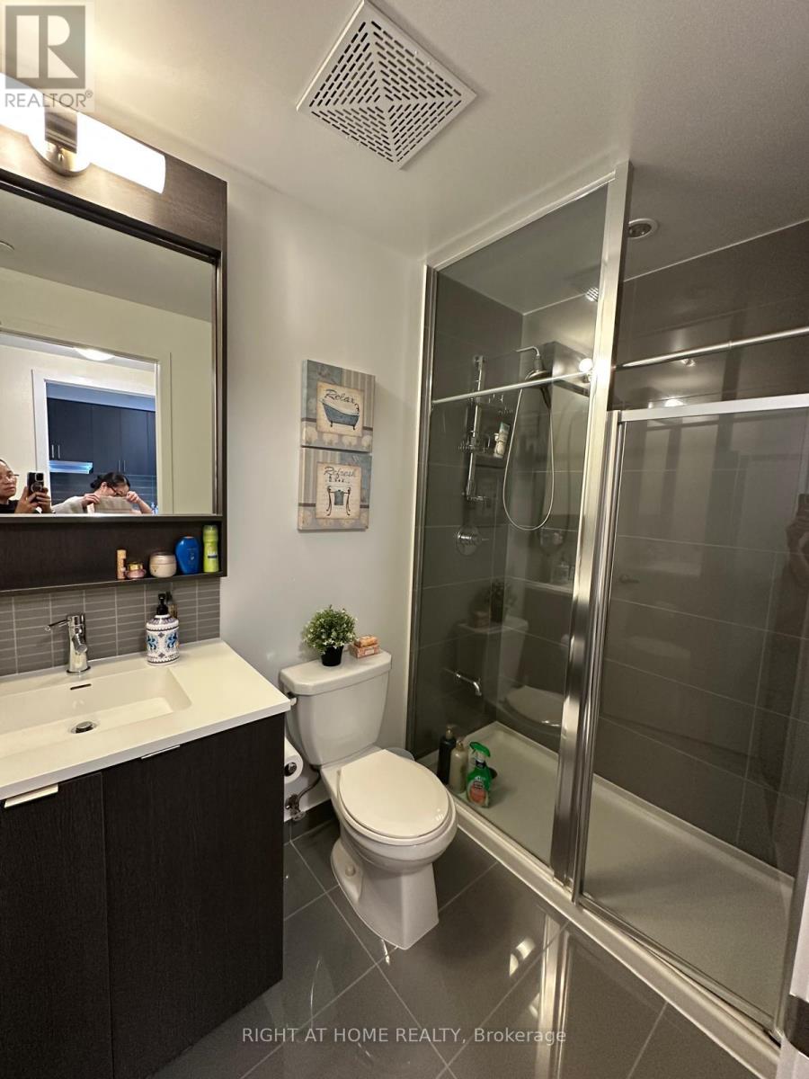 1803 - 2560 Eglinton Avenue W, Mississauga, Ontario  L5M 0Y3 - Photo 12 - W12402510