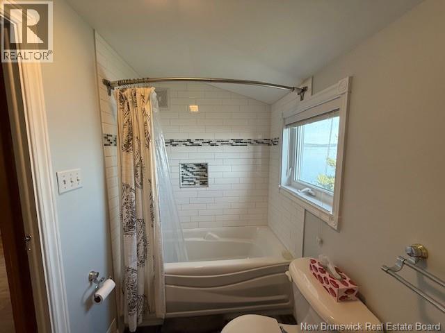 379 Chaleur Street, Charlo, New Brunswick  E8E 2B8 - Photo 13 - NB126060