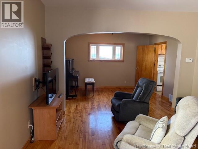 379 Chaleur Street, Charlo, New Brunswick  E8E 2B8 - Photo 10 - NB126060