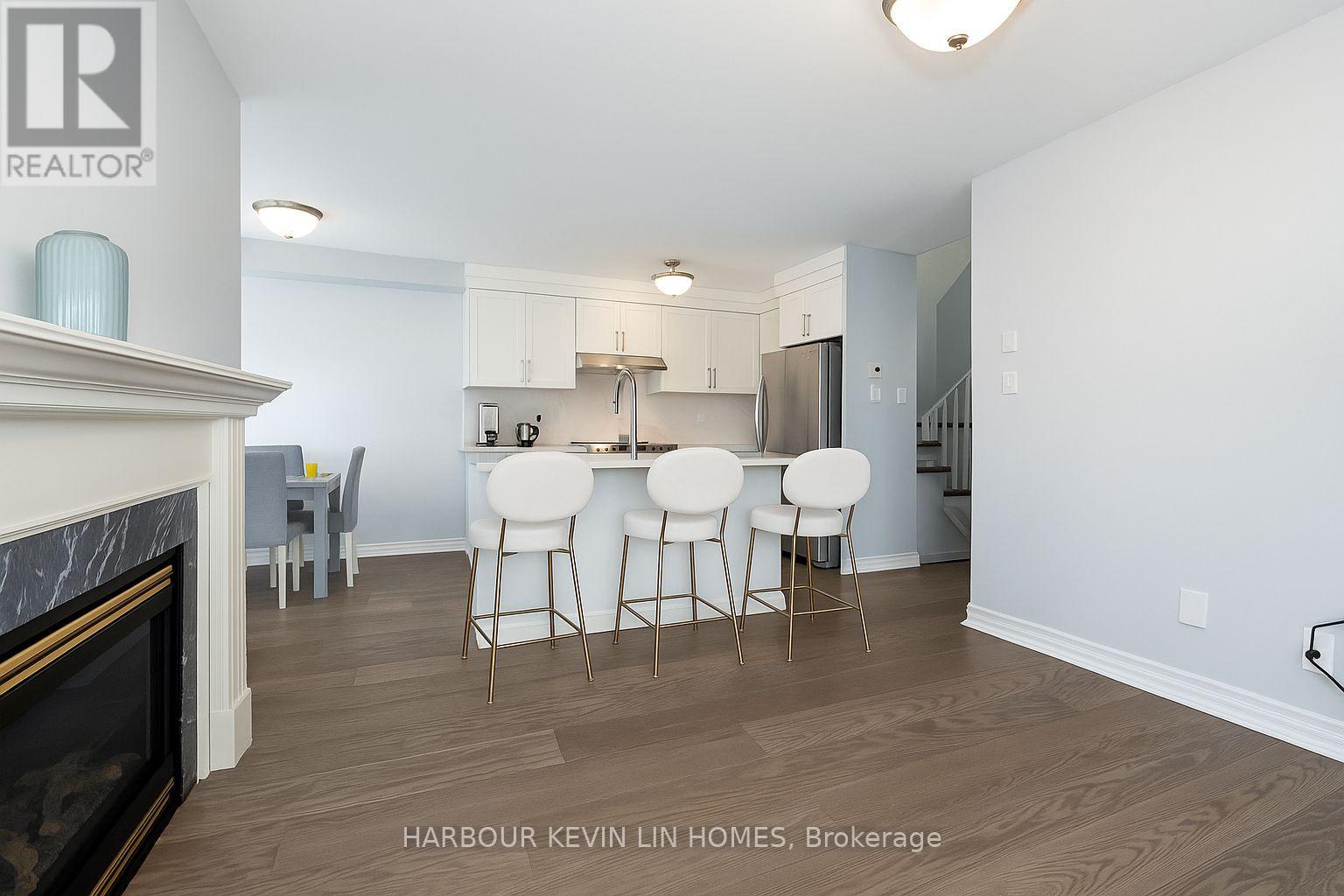 Property at 84 GRASSLANDS AVENUE image 5