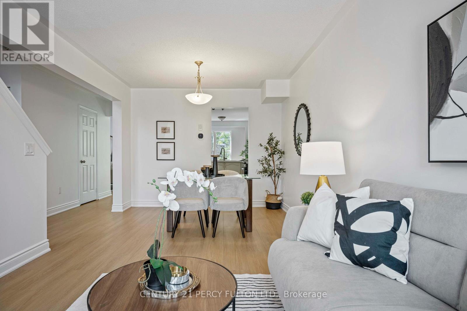 90 - 5980 Whitehorn Avenue, Mississauga, Ontario  L5Y 2Y4 - Photo 10 - W12400994