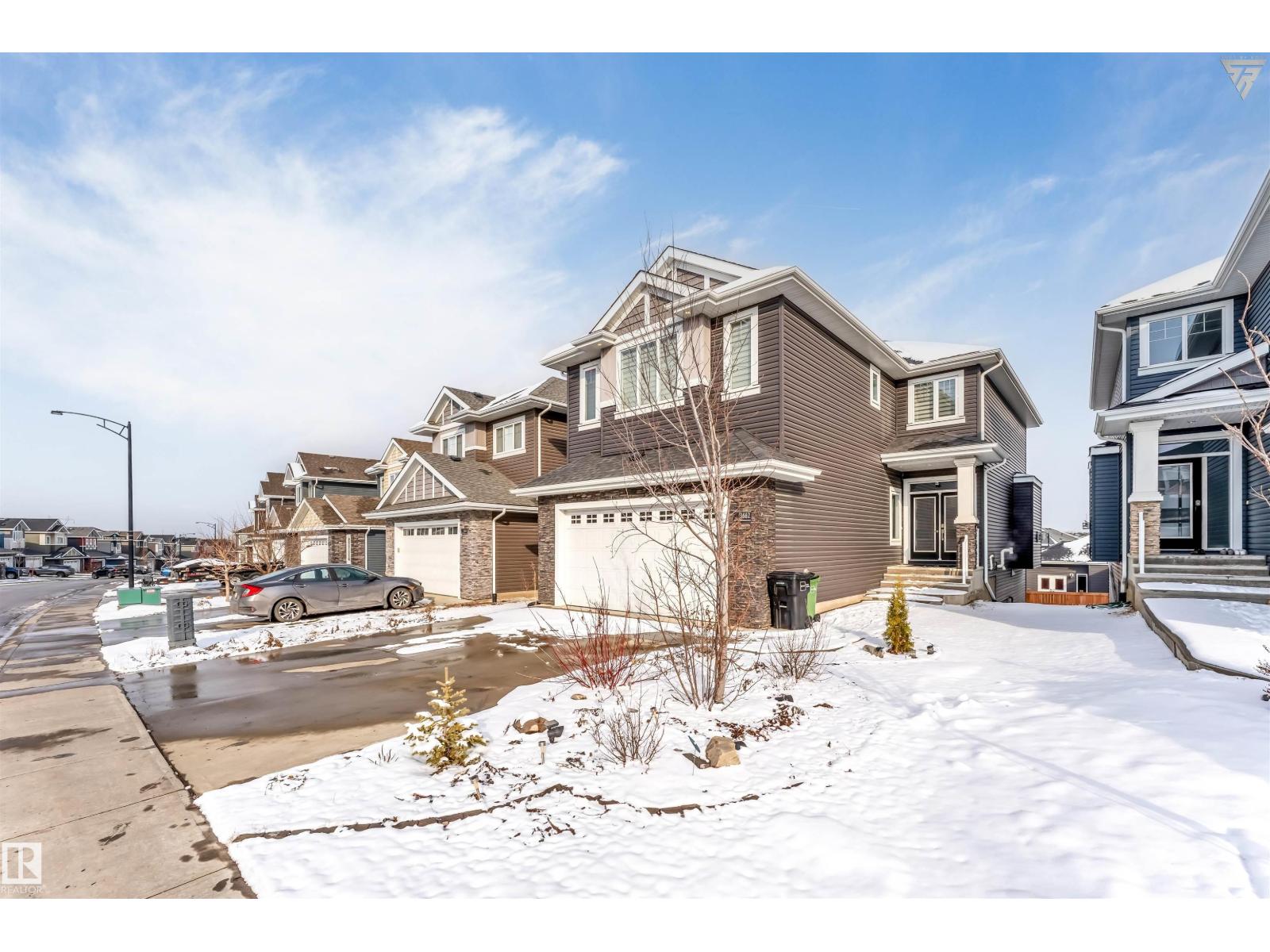 3662 Hummingbird Wy Nw, Edmonton, Alberta  T5S 0L1 - Photo 2 - E4457733