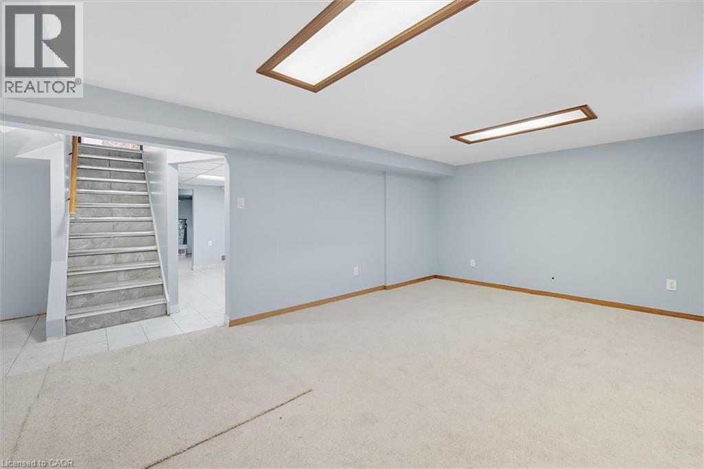 729 Winston Road, Grimsby, Ontario  L3M 4E8 - Photo 34 - 40767821
