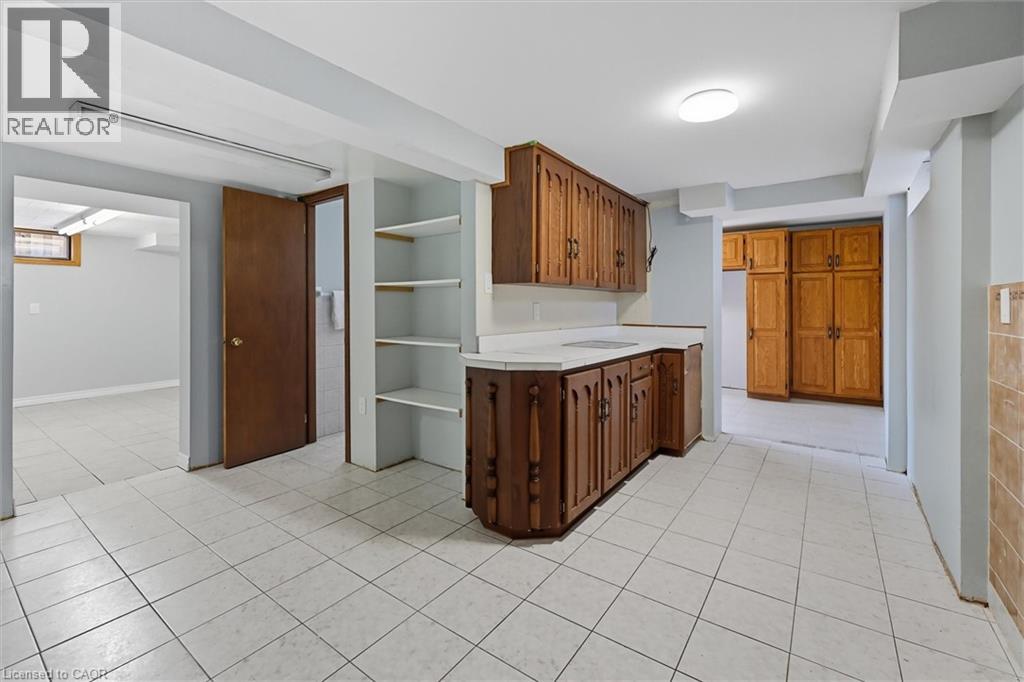 729 Winston Road, Grimsby, Ontario  L3M 4E8 - Photo 35 - 40767821