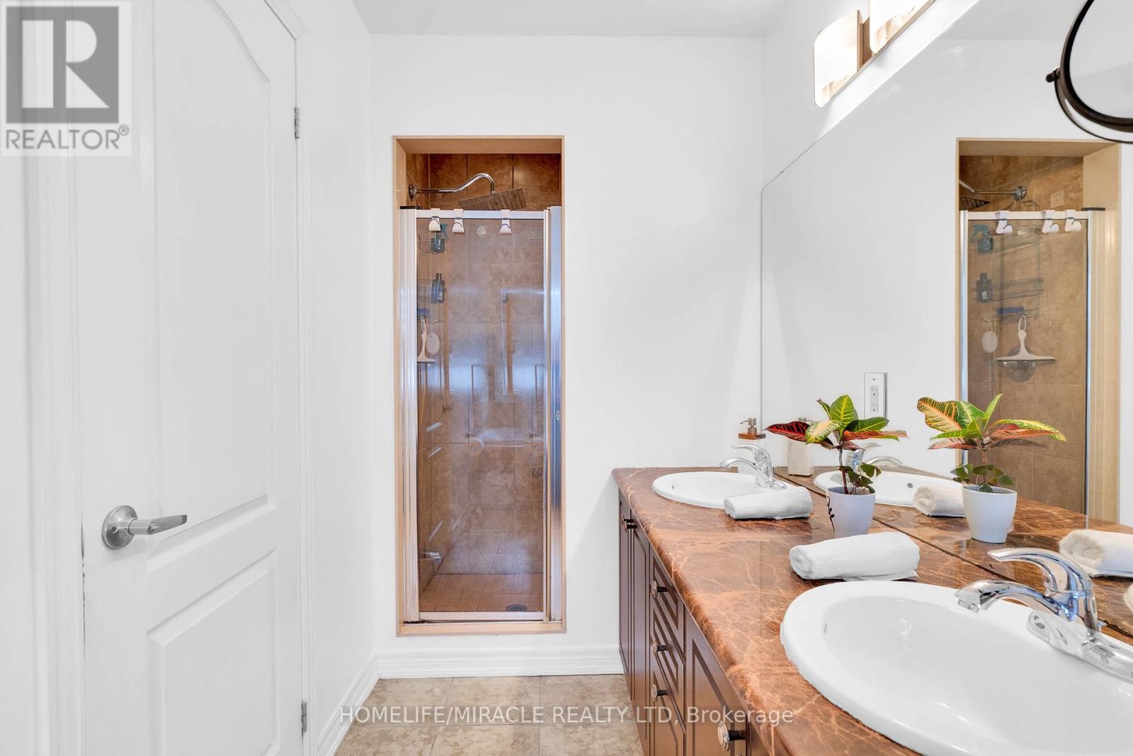 399 Lady Nadia Drive, Vaughan, Ontario  L6A 4E8 - Photo 20 - N12402530