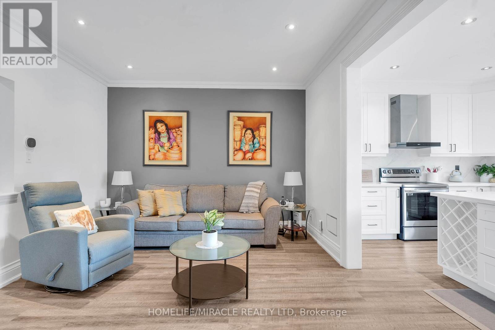 399 Lady Nadia Drive, Vaughan, Ontario  L6A 4E8 - Photo 8 - N12402530