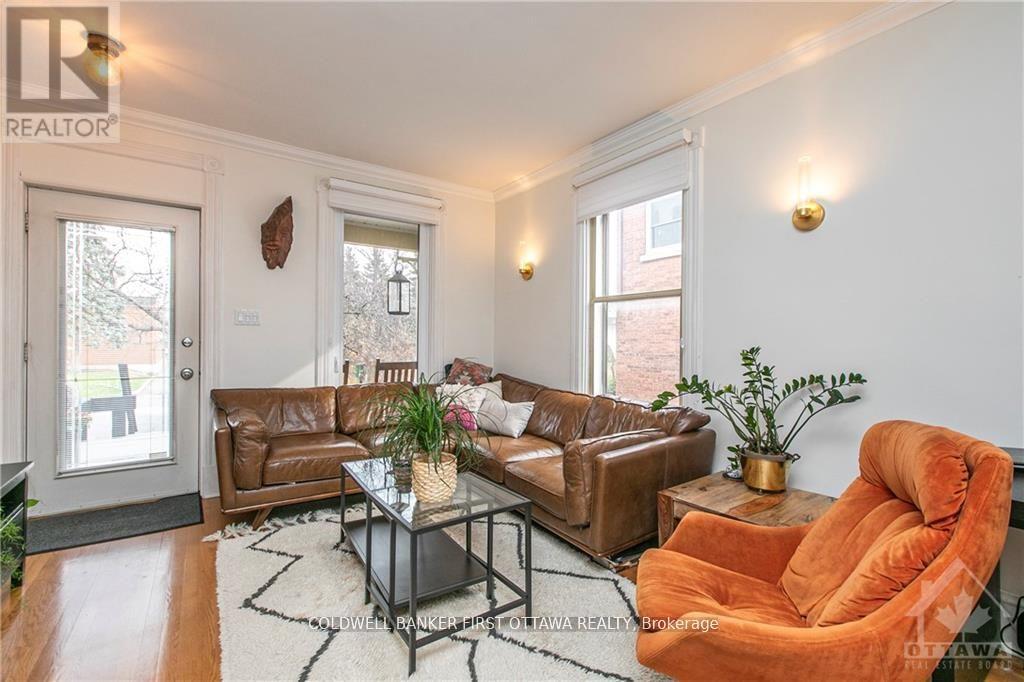 636 O'connor Street, Ottawa, Ontario  K1S 3R8 - Photo 3 - X12402543