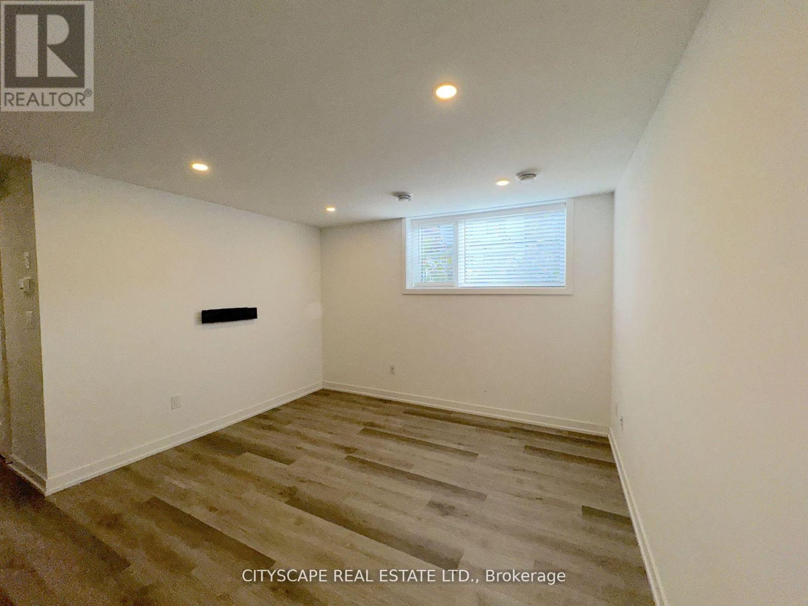 612 - 4263 Fourth Avenue, Niagara Falls, Ontario  L2E 0C2 - Photo 14 - X12402538