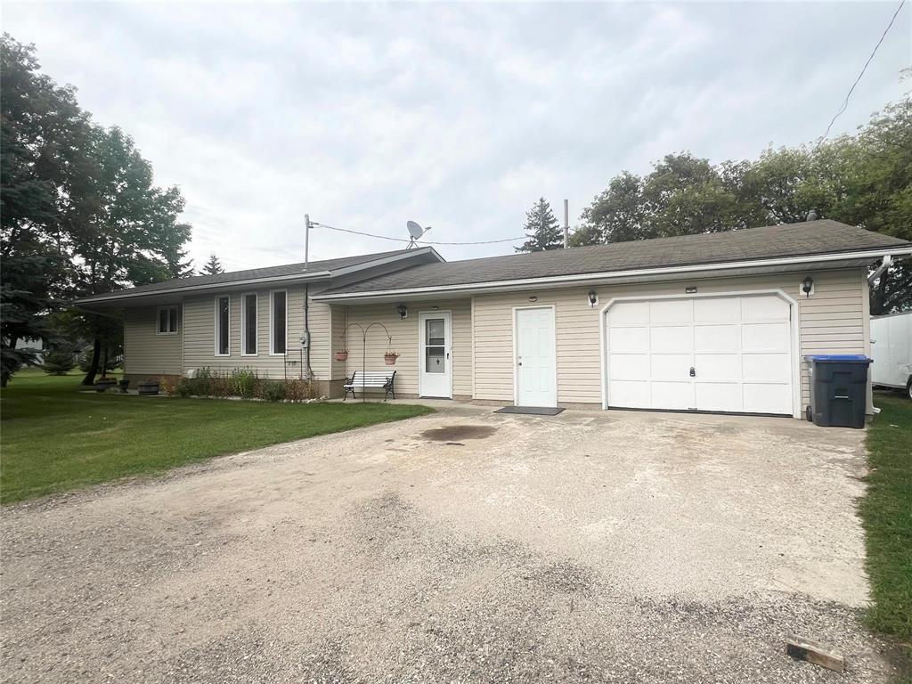 110 2nd Street, RM of North Norfolk, Manitoba