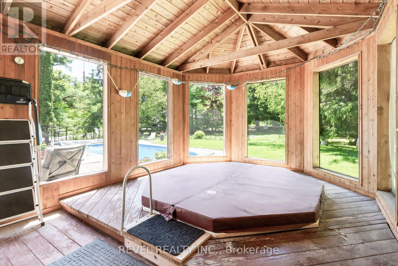 20 The Pines Lane, Brock, Ontario  L0C 1H0 - Photo 29 - N12297419