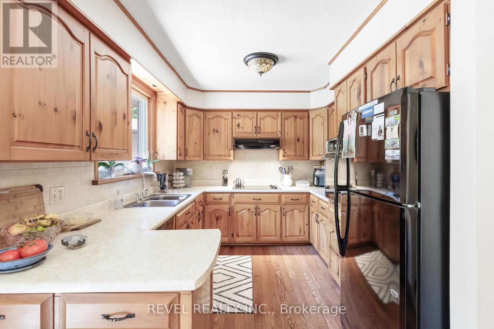 20 The Pines Lane, Brock, Ontario  L0C 1H0 - Photo 9 - N12297419