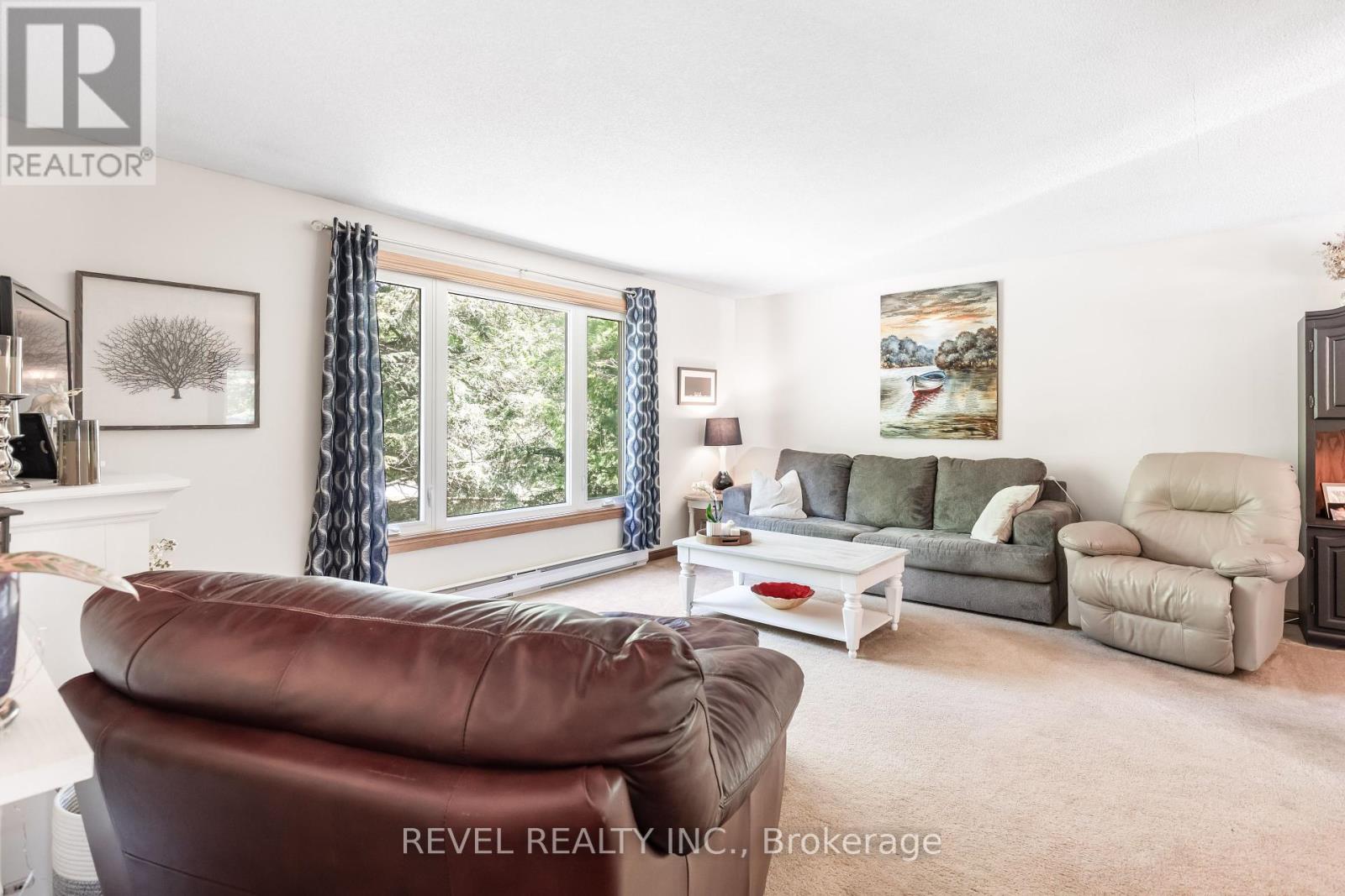 20 The Pines Lane, Brock, Ontario  L0C 1H0 - Photo 7 - N12297419