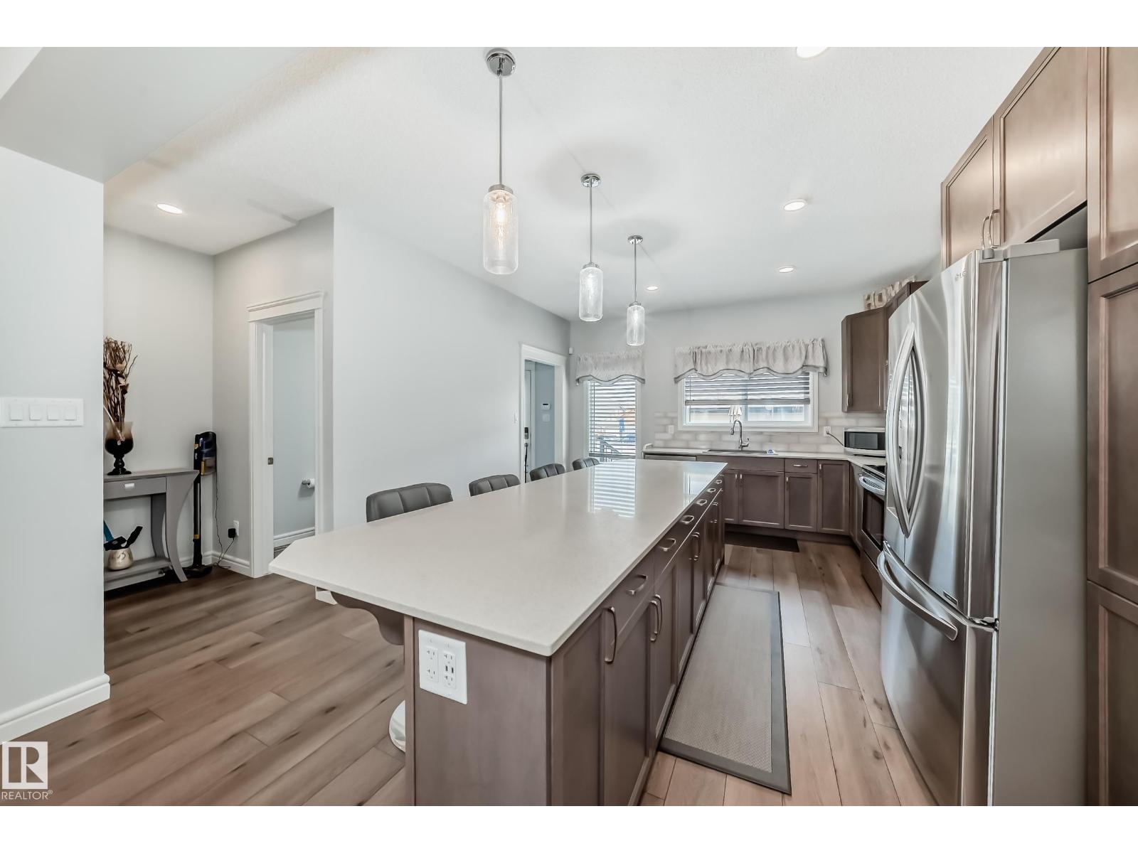 17737 64a St Nw, Edmonton, Alberta  T5Y 3X4 - Photo 8 - E4456148