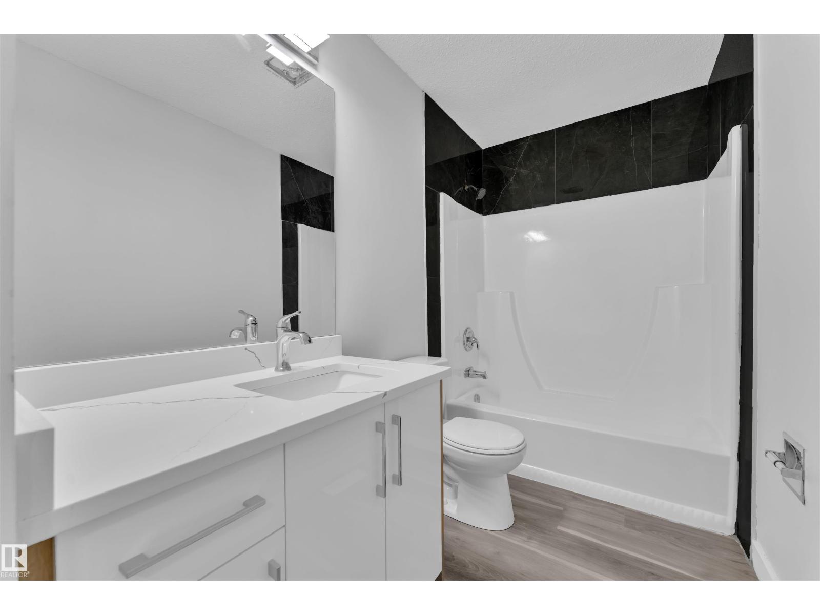1758 37 St Nw, Edmonton, Alberta  T6L 2R3 - Photo 11 - E4457444